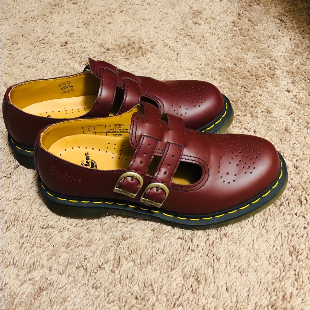 Dr. Martens size 8 brand new